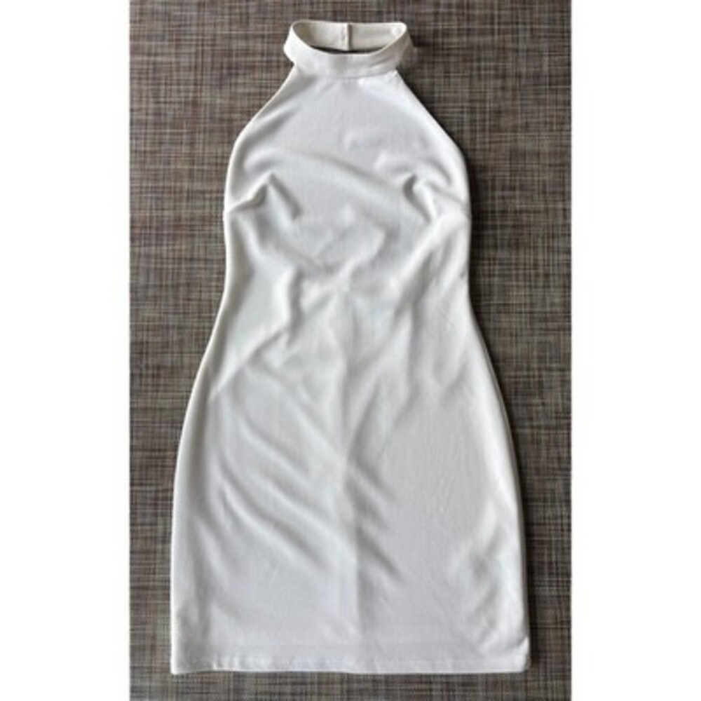Lulus Deziree White Halter Bodycon Mini Dress (M) BNWT